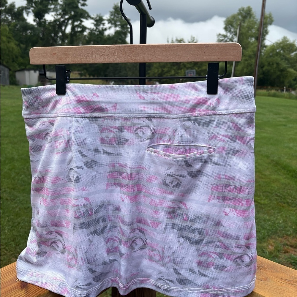 PGA Tour Pink and White Golf Skirt - Picture 3 of 4